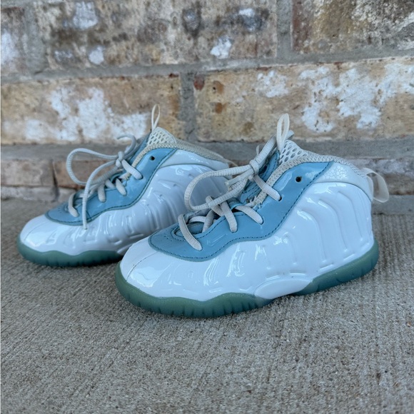 Nike Other - Nike Little Posite One TD Worn Aura Blue Boys Basketball Shoes 8C